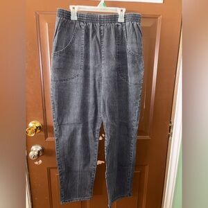 Vintage Cascade Blues gray stripped women’s pants